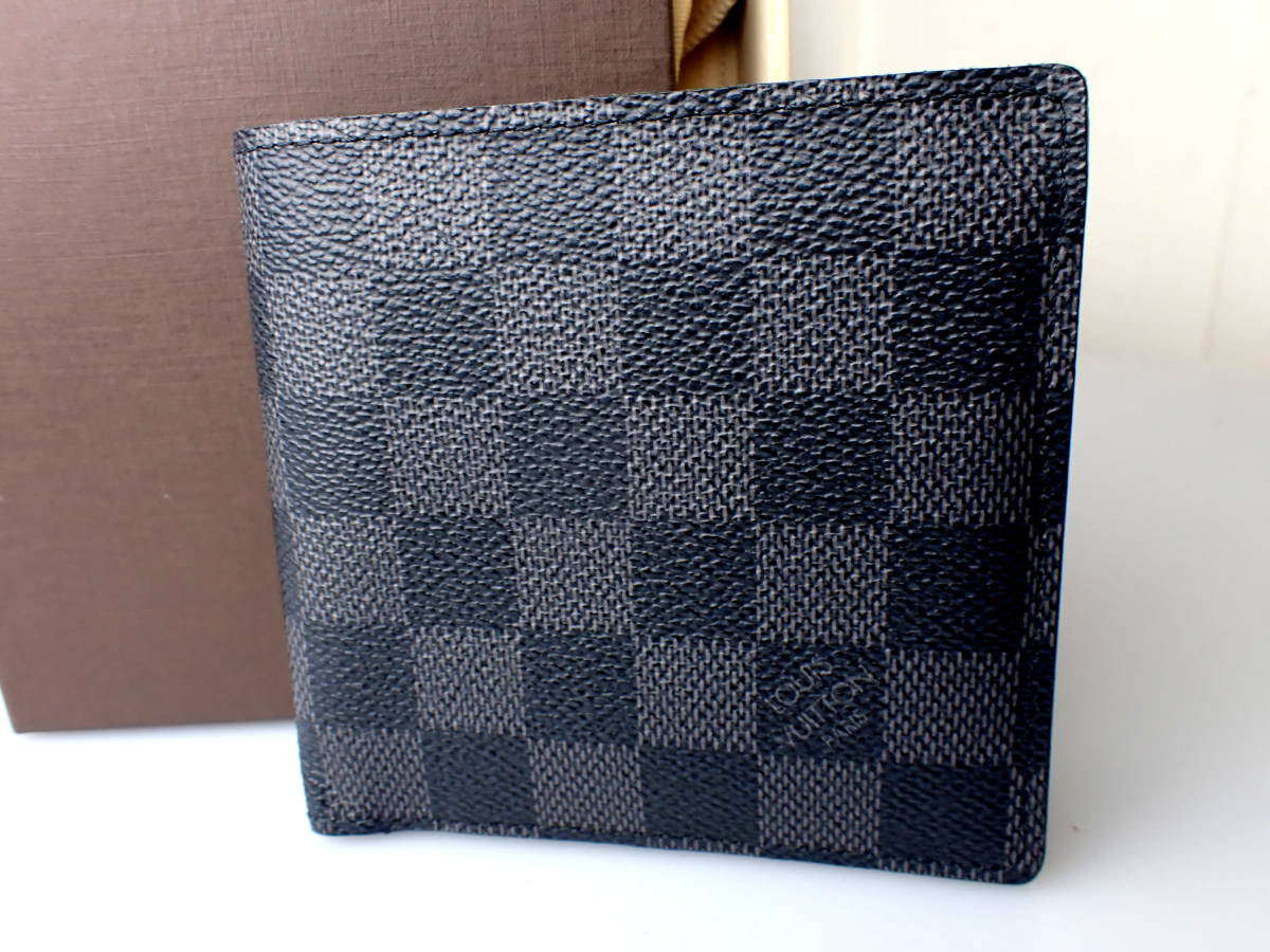 Louis Vuitton ダミエ・グラフィット 二つ折り財布