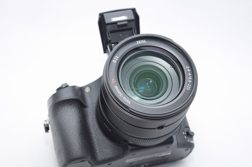 ほぼ新品 SONY サイバーショット DSC-RX10M4 43ショット＋おまけ