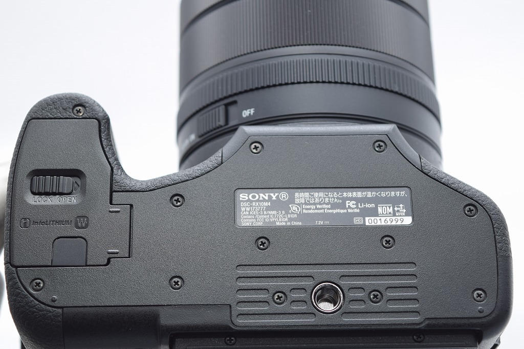 ほぼ新品 SONY サイバーショット DSC-RX10M4 43ショット＋おまけ