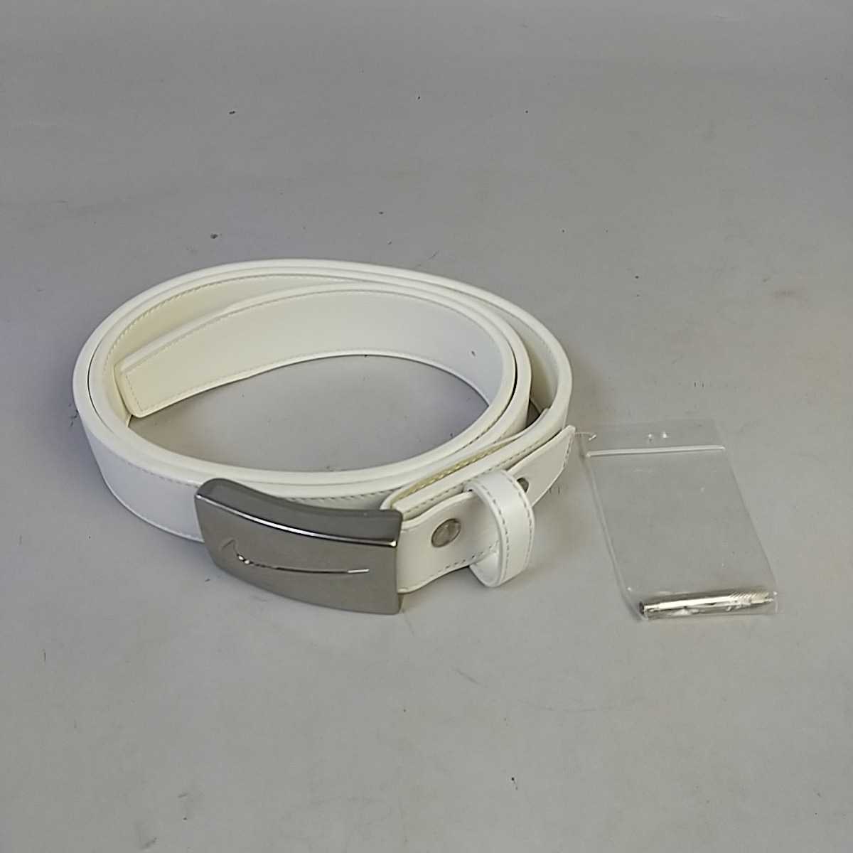 8484同梱ng Nike ナイキ ゴルフ バックル レザー ベルト シルバー 白 メンズ 全長117cm ウエスト90 100cm スポーツ用品 金属素材バックル その他 売買されたオークション情報 Yahooの商品情報をアーカイブ公開 オークファン Aucfan Com