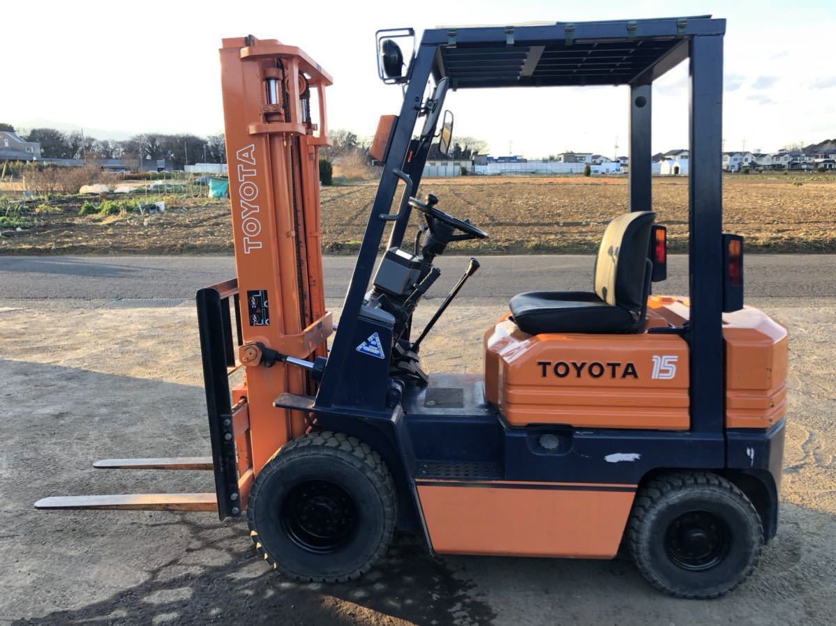 トヨタフォークリフト 5FGL15 ガソリン中古車 (62)(建設機械、重機  