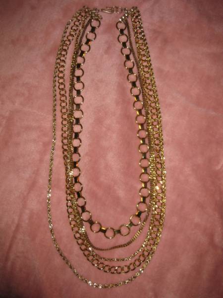 ラブレス購入パーティーにクロエマルニバレンシアガリステアYSL_2