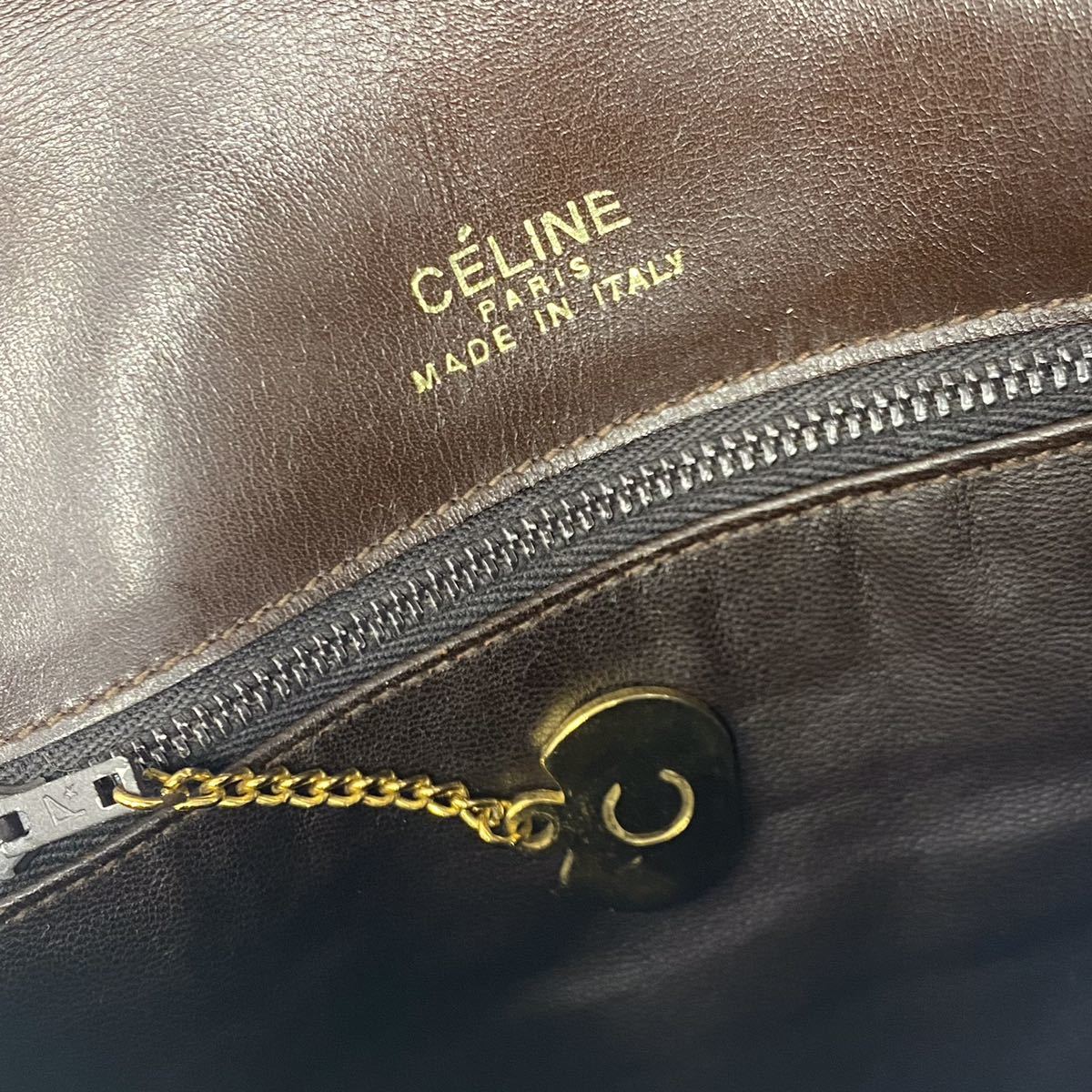 1円～ 極美品 CELINE セリーヌ ショルダーバッグ レザー カーフスキン 本革 馬車金具 ゴールド金具 ヴィンテージ 焦げ茶 ダークブラウン セリーヌ CELINE 1円 巾着型 ③ BrandCity