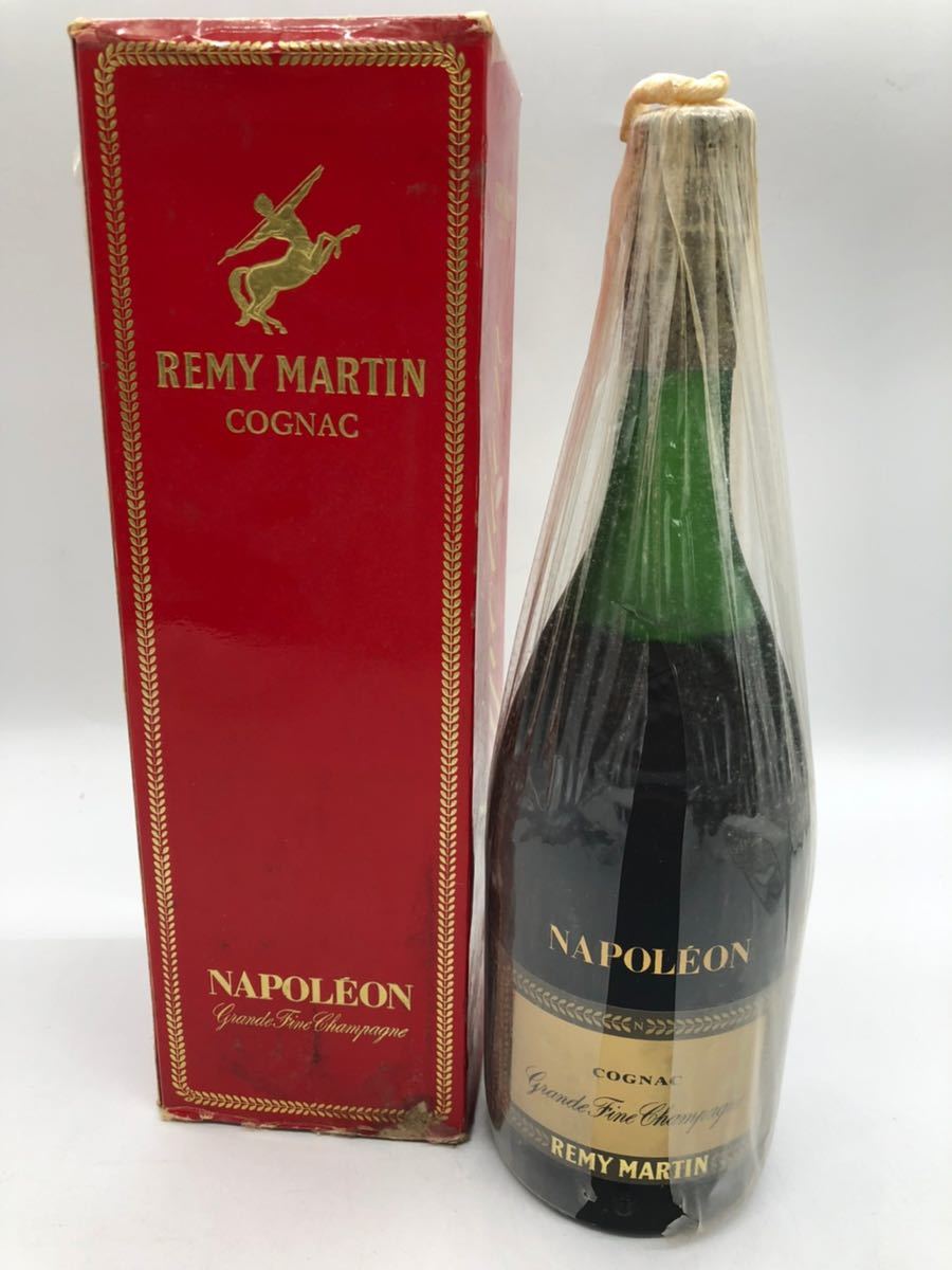 2-0004 REMY MARTIN NAPOLEON レミーマルタン ナポレオン 旧ボトル