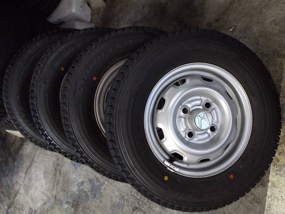 ホンダ鉄ホイール 12×3.5J PCD100☆バリ溝のスタッドレス 145R12 LT 4