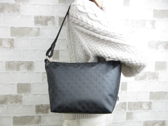 未使用品□ゲラルディーニ GHERARDINI□ハンド バッグ ショルダー 