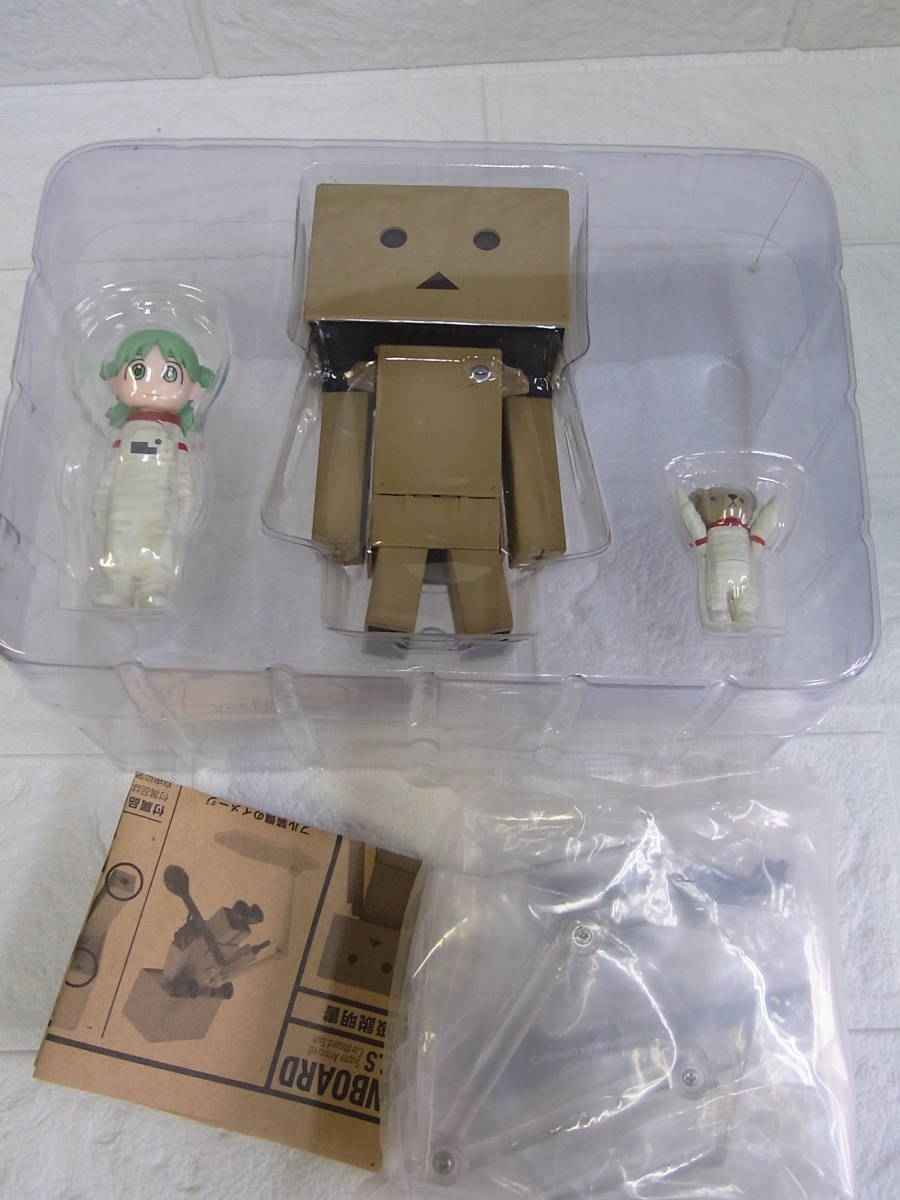 D 72 よつばと まとめて フィギュア グッズ よつばとリボルテック お化粧なおしbox マシーネンダンボー 004 よつばセット マグカップ コミック アニメ 売買されたオークション情報 Yahooの商品情報をアーカイブ公開 オークファン Aucfan Com