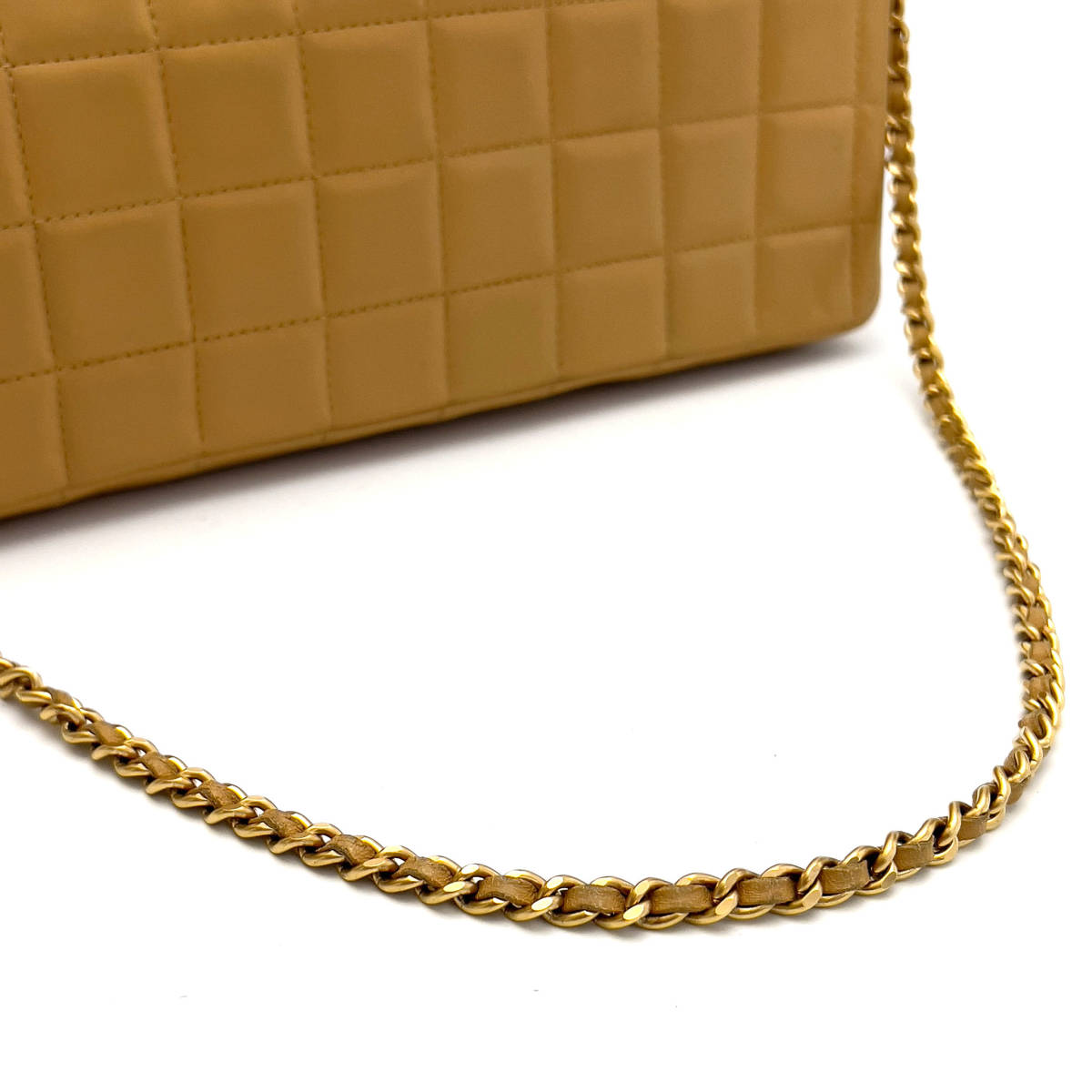p63◇超美品◇ シャネル CHANEL チョコバー ラムスキン チェーン 