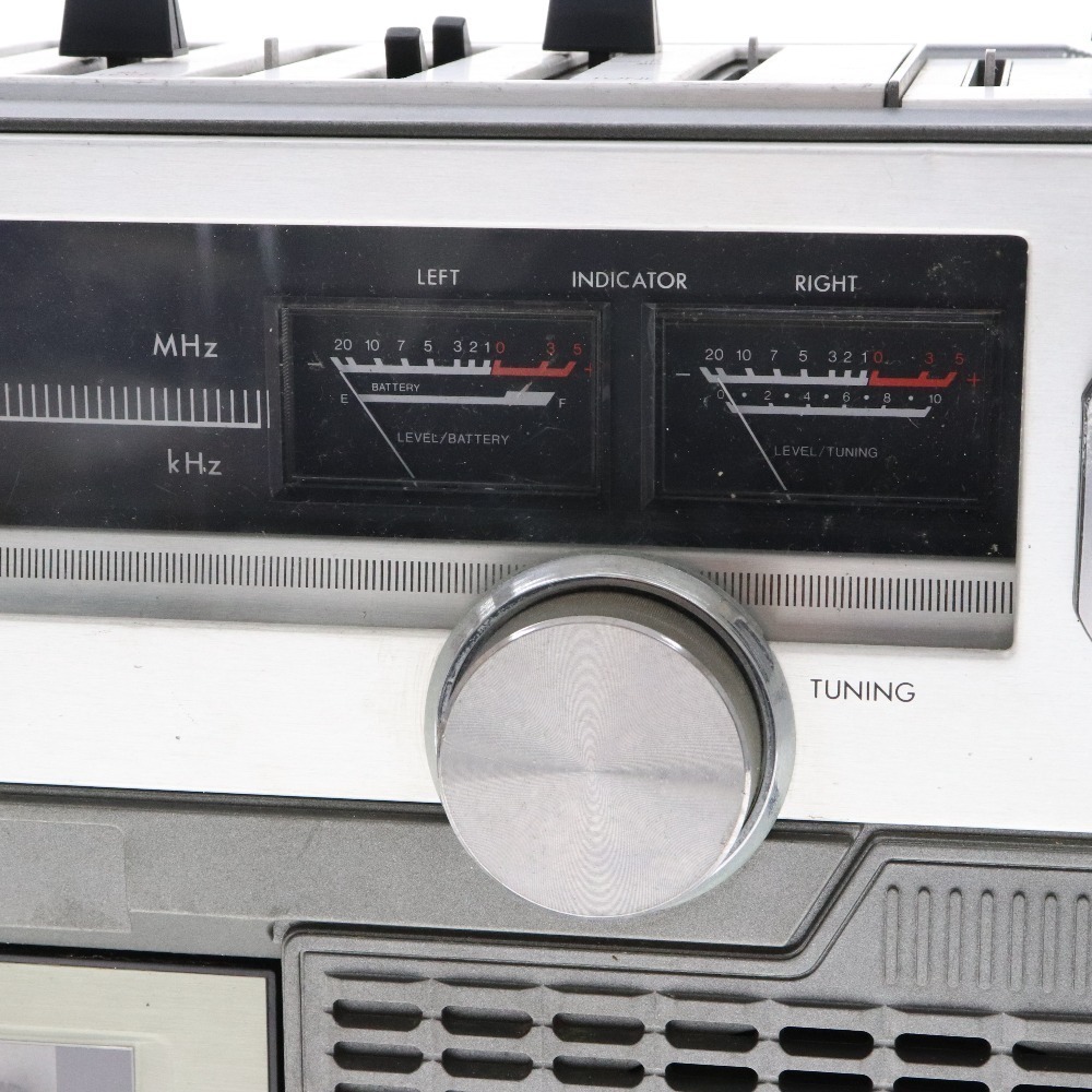 Victor ヴィクター ステレオラジオカセットレコーダー RC-828 FM/AM