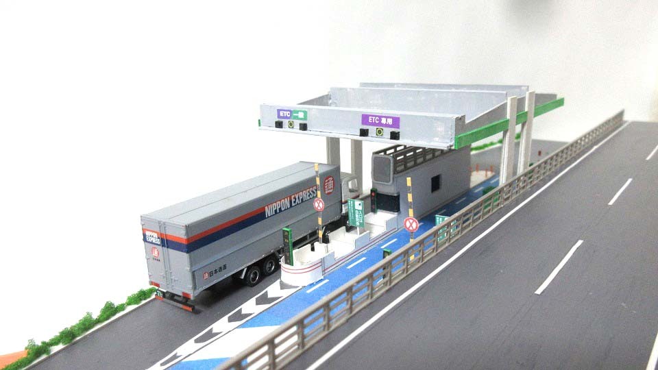 □ 高速道路の料金所を模型化 ジオラマ 150分の1 Nscale □