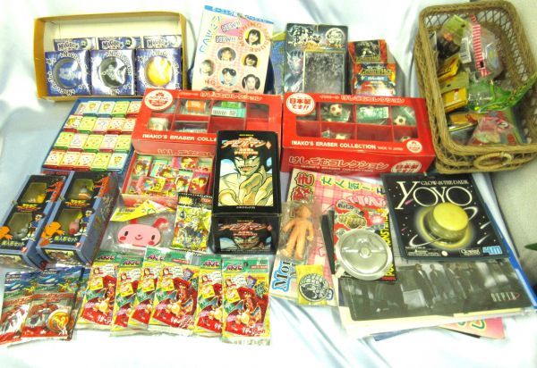 数量限定，品質保証 1円 駄菓子屋さん 個数 枚数不明 ポケモン デジモン デビルマン ヨーヨー 消しゴム ベイゴマ など おまとめ品 長期保管品(食玩、おまけ)｜売買されたオークション情報、yahooの商品情報をア その他