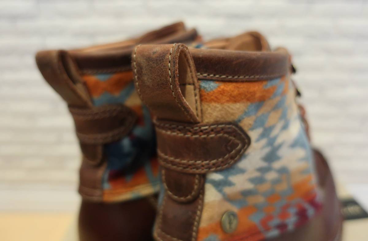 送料込◇未使用◇Clarks◇OTTAWA PEAK◇Pendleton×Carksコラボ 