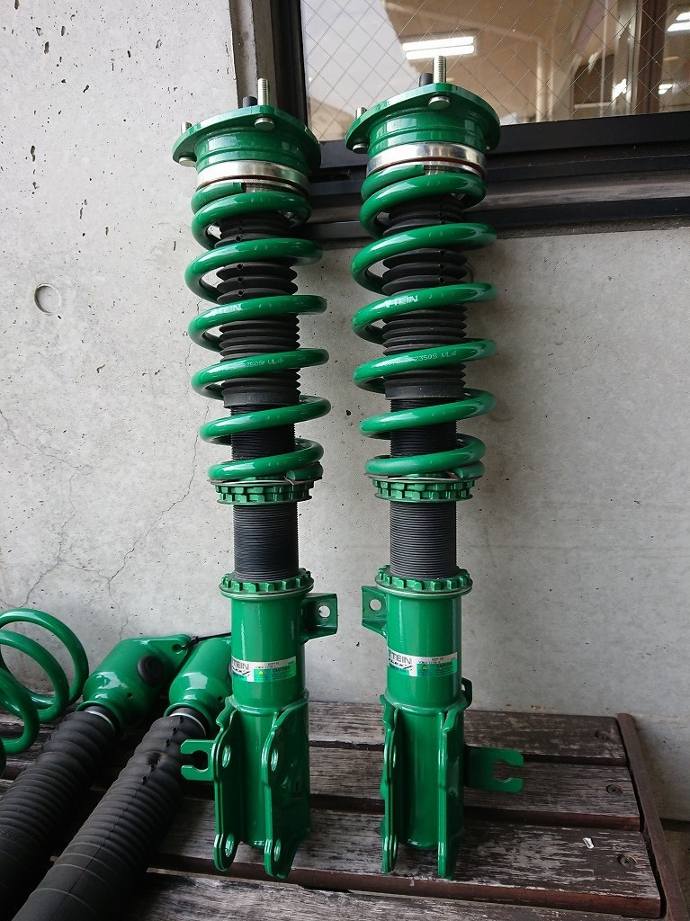 テイン車高調マツダcx-8用