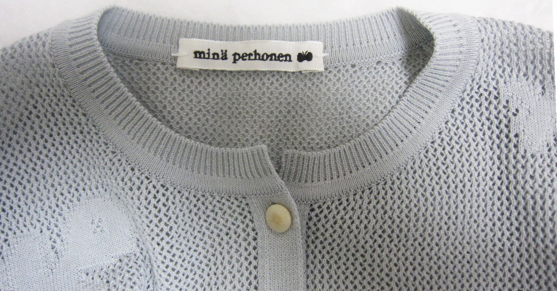 新品タグ付 mina perhonen 2021ss faint shadow カーディガン サイズは  