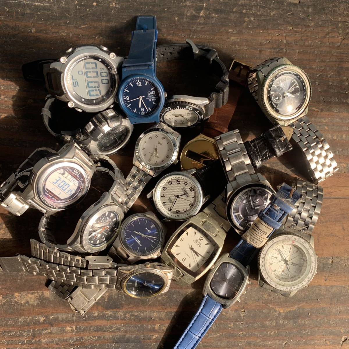 腕時計 まとめ 大量 クォーツ SEIKO CASIO CITIZEN Waltham RADO