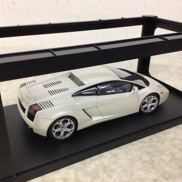 1⁄18 ガヤルド ランボルギーニ オートアート | AUTOart - オートアート