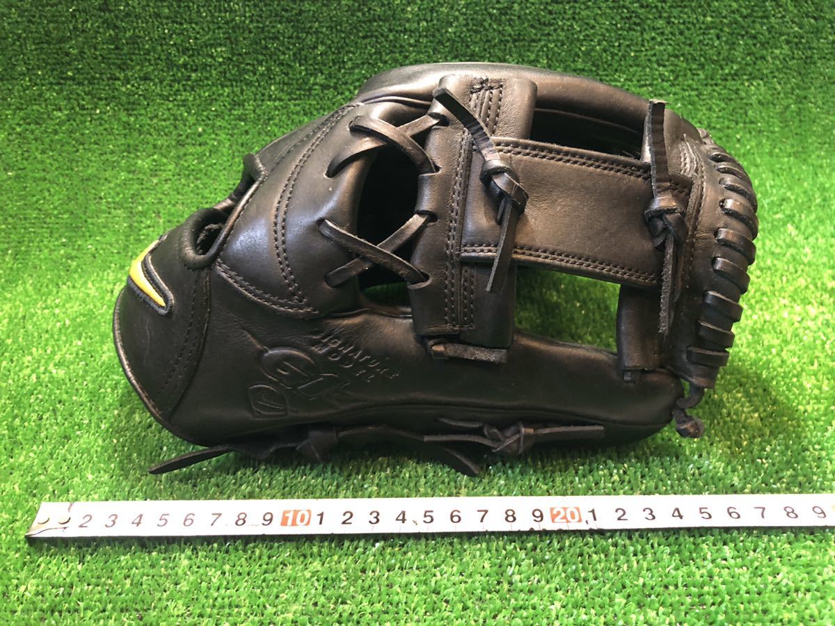 即戦力・美品】NIKE ナイキ シグネチャーモデル 岩村モデル 一般軟式用