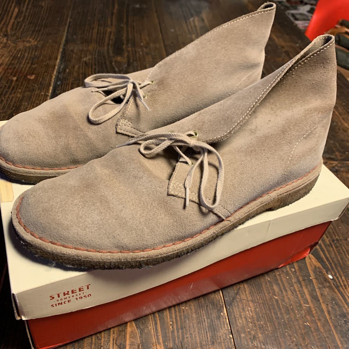 Clarks 、クラークス 、デザートブーツ 、チャッカブーツ 、スエード 