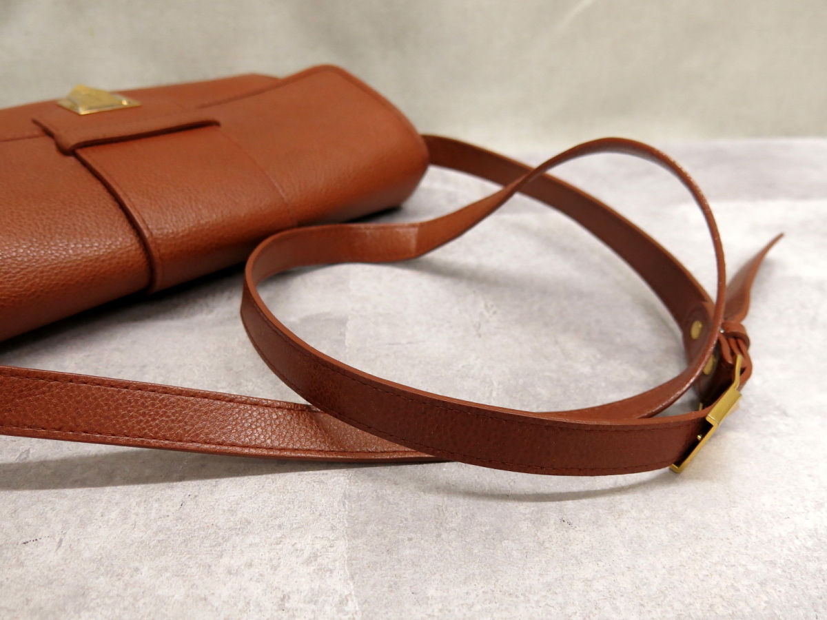 ○超美品○YSL Yves Saint-Laurent イヴ・サンローラン○カーフ レザー 