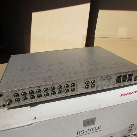 ○Victor○プリアンプ○P-3030○中古品 P-3030 Victor プリアンプ