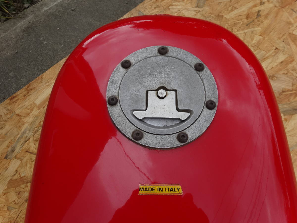 ドゥカティ MHR用タンク 中古 検索用 DUCATI 900MHR