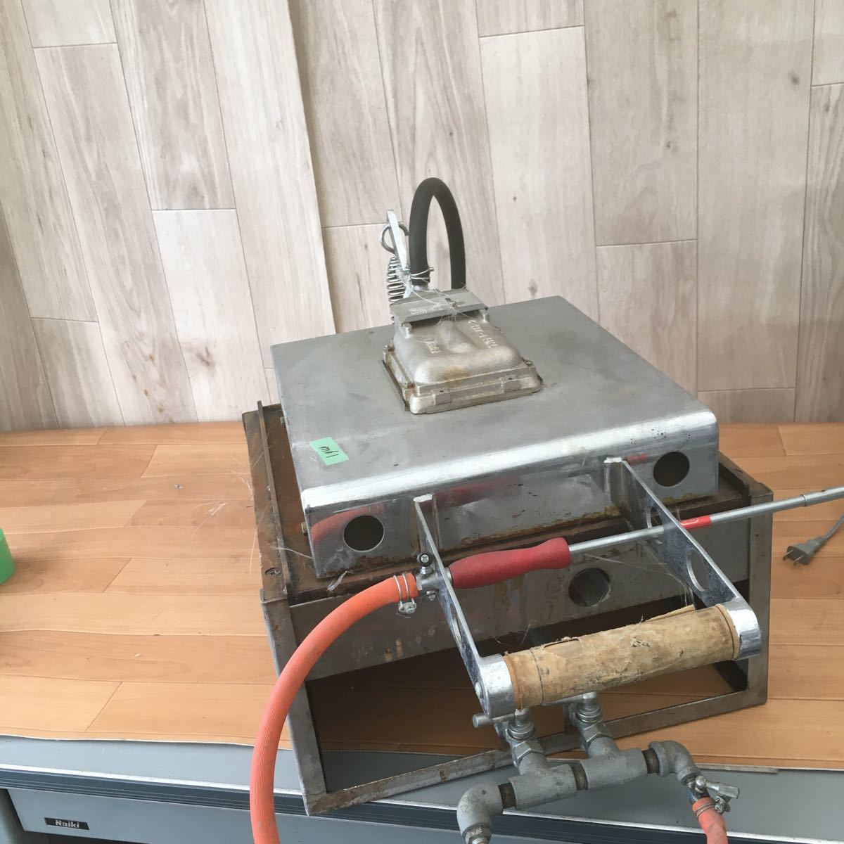 m61 佐川着払い　中古 業務用 リンナイ 都市ガス用 プレス式 いか焼き機 イカ焼き機 いか焼き イカ焼き バーナー R-402S2 _1