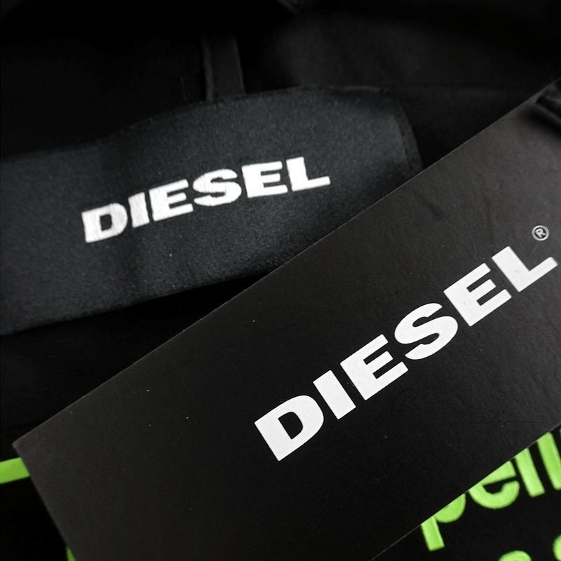 DIESEL ディーゼル 新品 定価5.2万 J-AHKEE JACKET 高耐久ポリエステル 