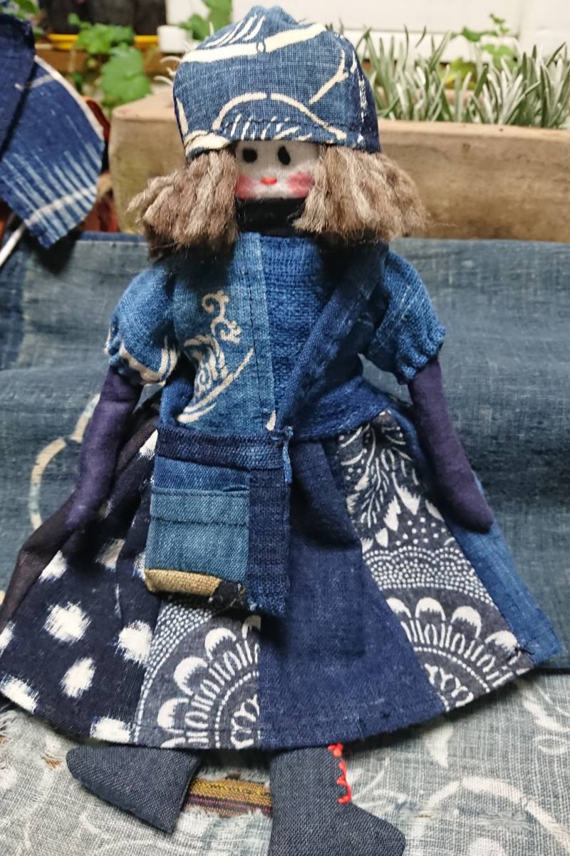 古布 縞 木綿 古布人形メギー 藍染 絣 藍無地 敷物 昭和レトロ 手刺し 0 刺し子 襤褸 - Yahoo!オークション 継ぎ