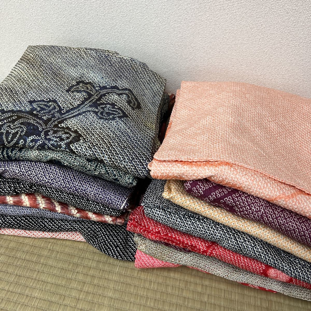 着物　まとめて　道行　羽織　16品　リメイク 材料 ハンドメイド 生地　着付け練習　絞り　総絞り KM79 羽織 道行着 道中着 平和屋本店□着物 小紋 48☆大量着物☆羽織40点まとめて・リメイク・リフォーム・手芸