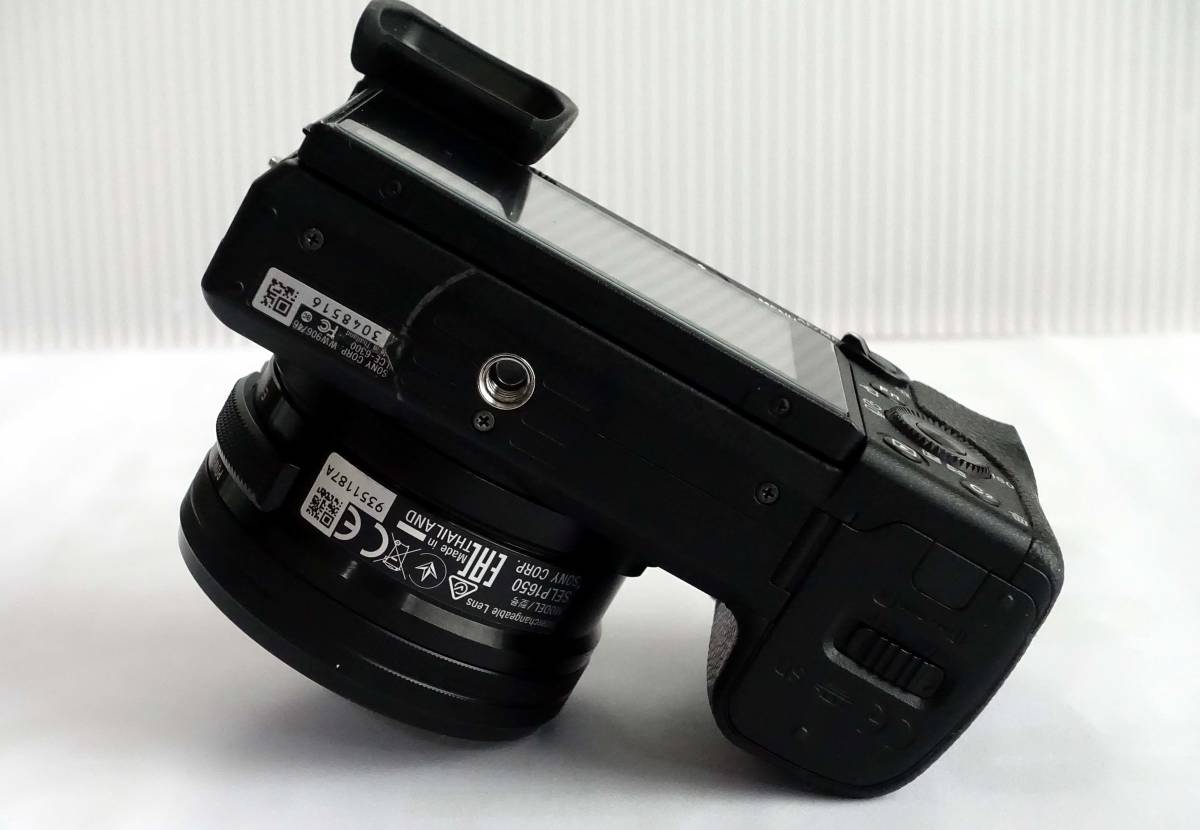 SONYミラーレス一眼 α6300 ダブルズーム＋おまけ α6300 SONY 本体 sony
