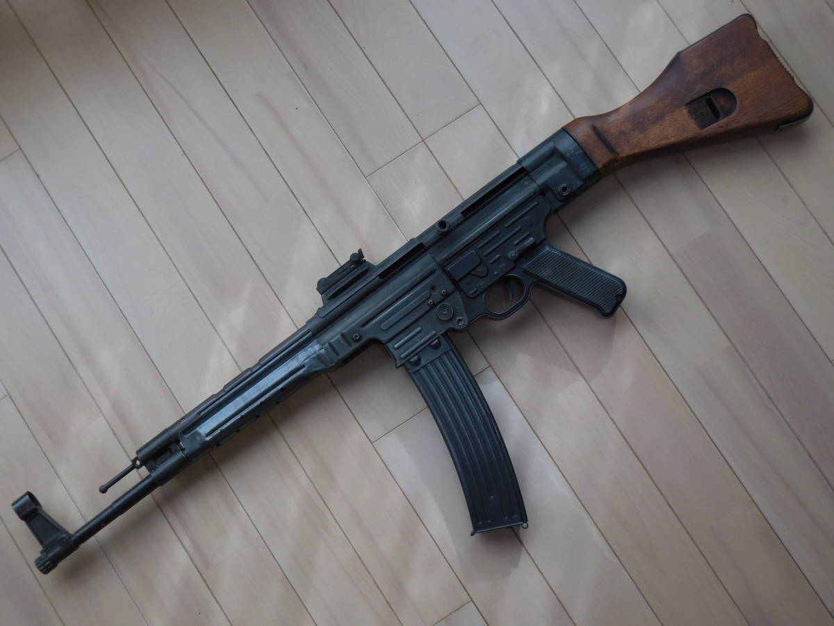 ショウエイ MP44 電動ガン 松栄 SHOEI MP43 stg44(電動ガン)｜売買され