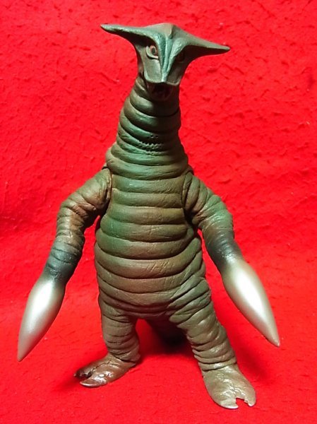 ウルトラマン 怪獣 サドラ/ソフビ フィギュア/CCP 古いにつき多少塗装
