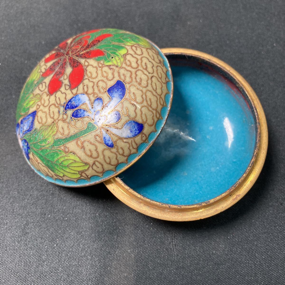 ★セール★ 香合 七宝焼き 中国 花紋 蓋物 お茶道具 古美術 骨董品 七宝 七宝焼 古玩 香合 中国 香道具 ZY1823 1点 北京印泥 茶道具 花柄
