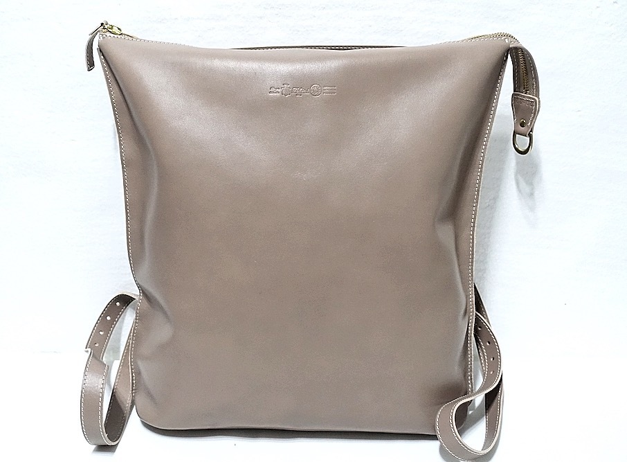 新作，2026 20SS 定価9.9万 FELISI フェリージ オールレザー 2Way バックパック リュック 20/22/BU TORTORA ビジネスバッグ(ショルダーバッグ)｜売買されたオークション情報、yahooの商品情報をアーカイブ公開 - オ かばん、バッグ
