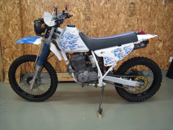 XLR250 BAJA XR バハ　モタードベースに、_3