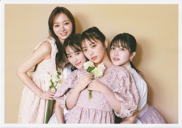 梅澤美波 久保史緒里 山下美月 与田祐希 乃木坂46 anan アンアン 2022  