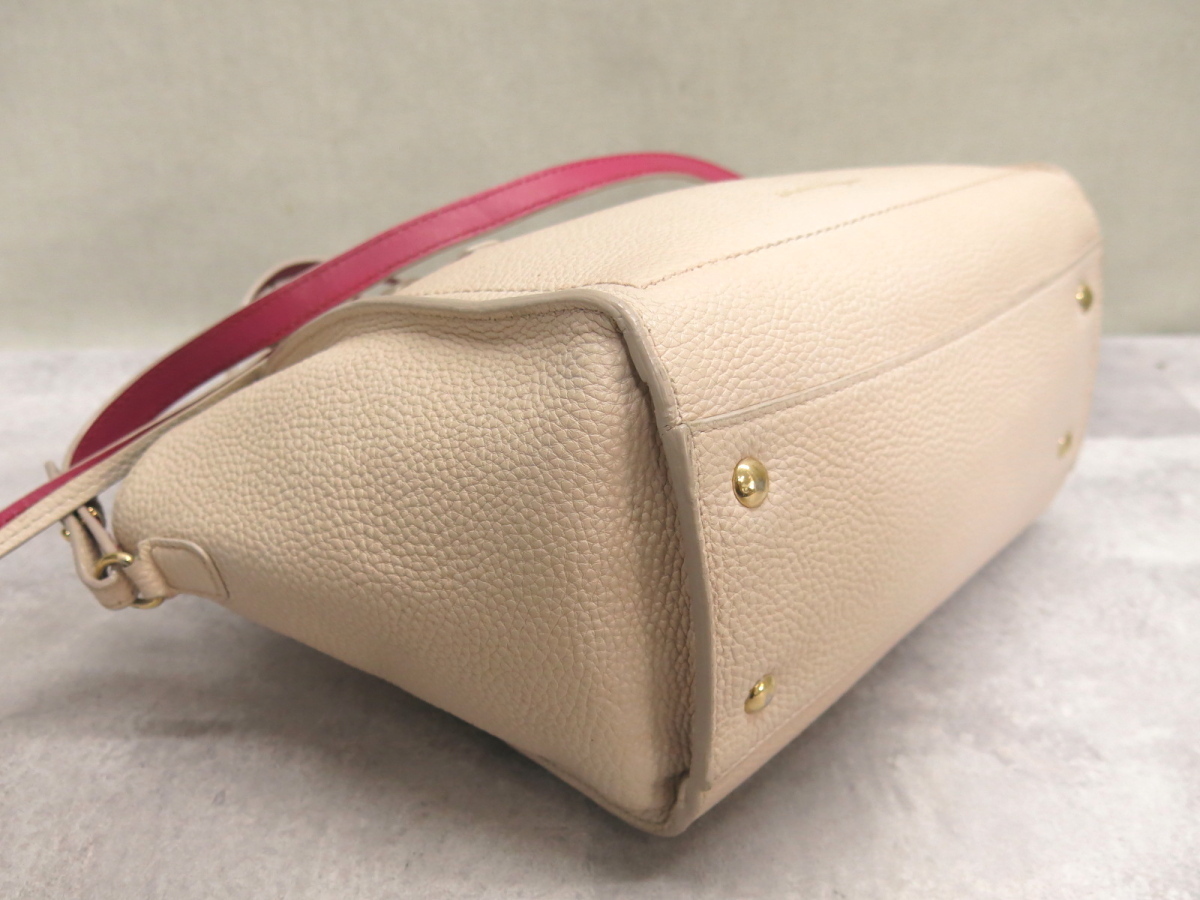 ○超美品○Salvatore Ferragamo フェラガモ○エイミー○ガンチーニ 