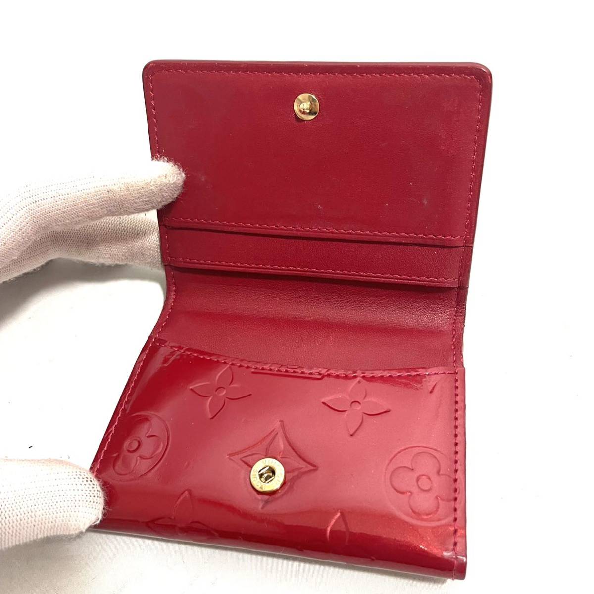 ☆極美品☆ルイヴィトン LOUIS VUITTON 赤 ヴェルニ ラドロー 財布 黒 