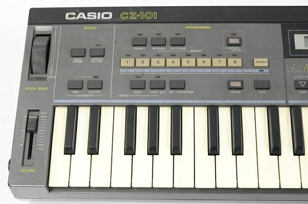 CASIO CZ-101 シンセサイザー 49鍵 キーボード 音響 カシオ ジャンク 
