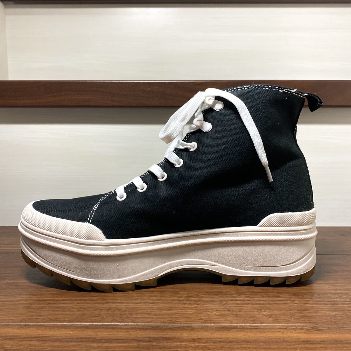 新品 Bershka 厚底 ハイカットスニーカー 26.0cm 40 メンズ ベルシュカ 