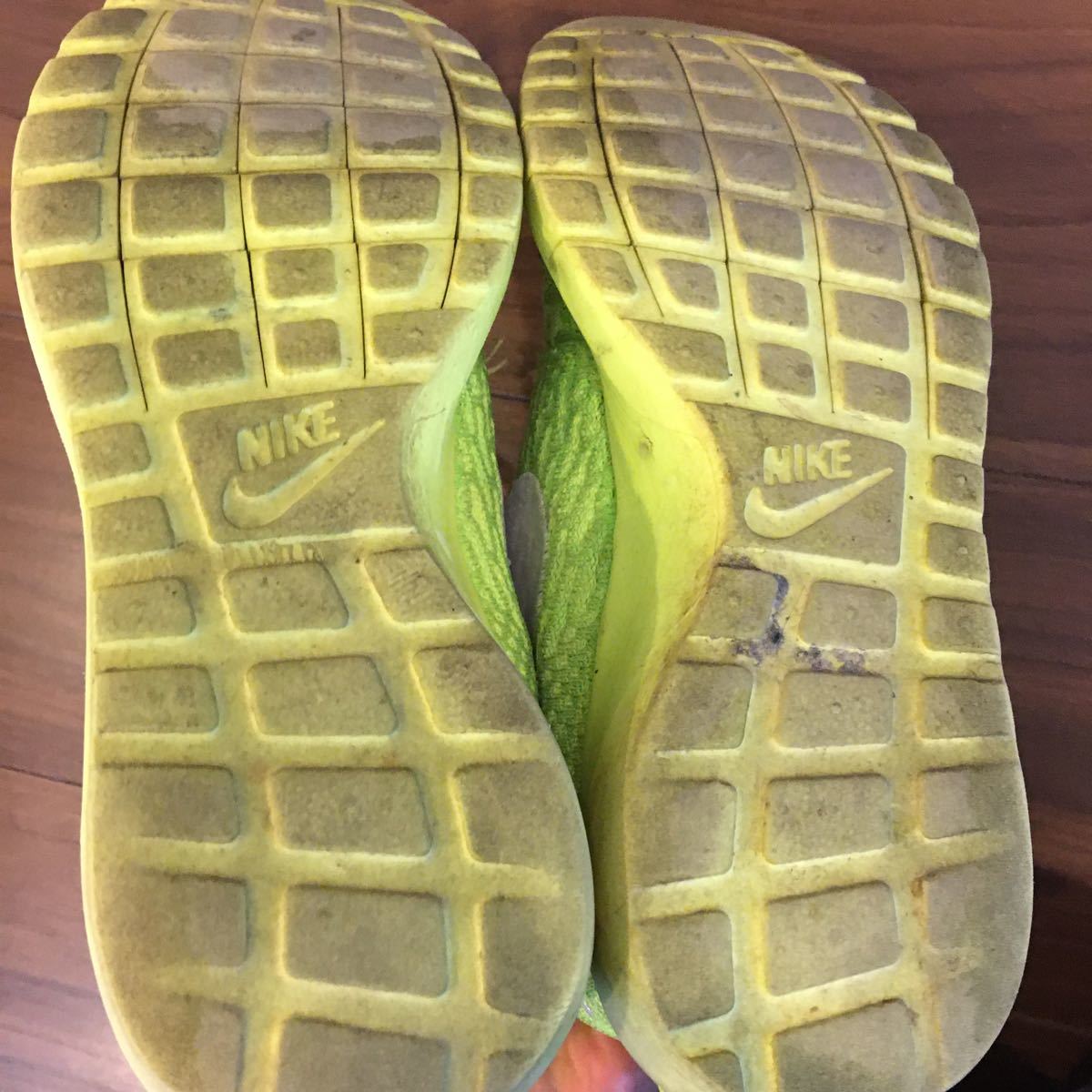 限定 Nike Sportswear ウィメンズ ナイキ ローシ フライニットnike Wmns Roshe Nm Flyknit 701 24cm サカイsacaiairmax 24 0cm 売買されたオークション情報 Yahooの商品情報をアーカイブ公開 オークファン Aucfan Com