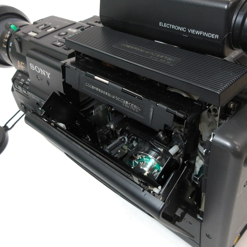 XJ361○ソニー ハンディカム CCD-V50 ハードケース LCH-V50 / 8mm