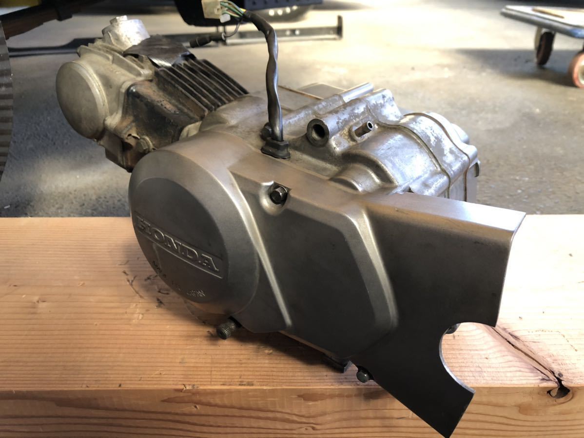 スーパーカブ90 C90 HA02 HA02Eセル無 不動エンジン ジャンク扱いにて 