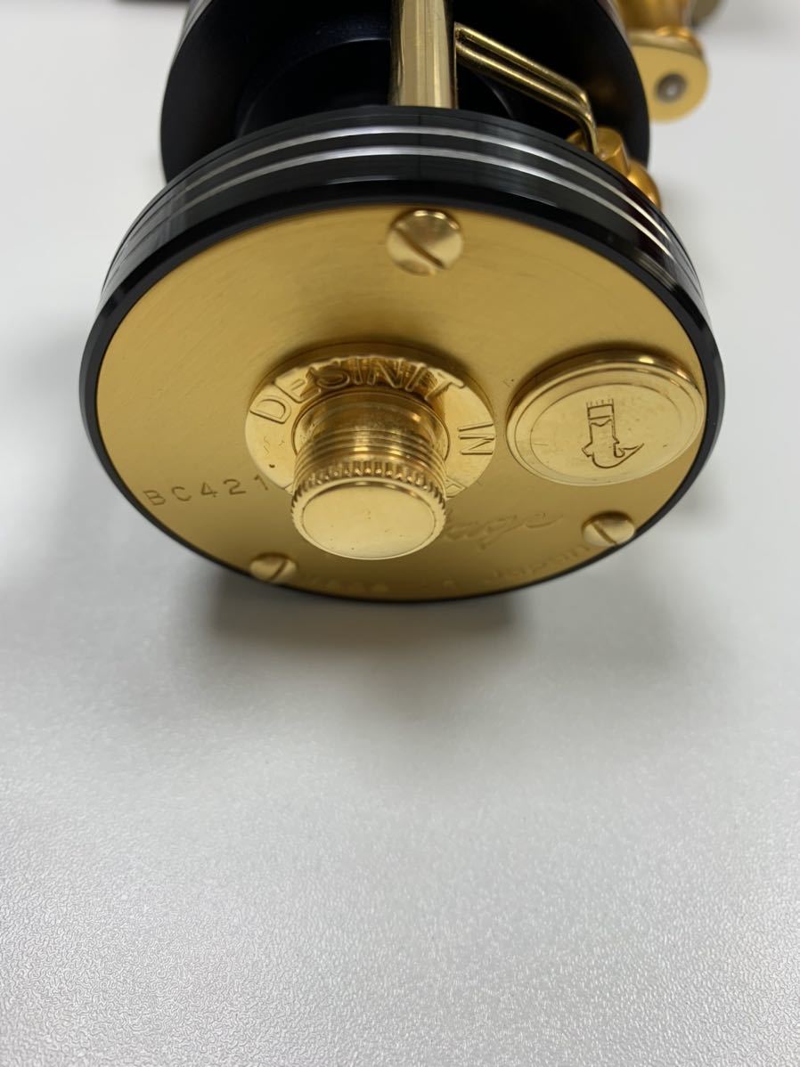 新品未使用】五十鈴工業 ベイトリール BC421SSS VINTAGE カスケット