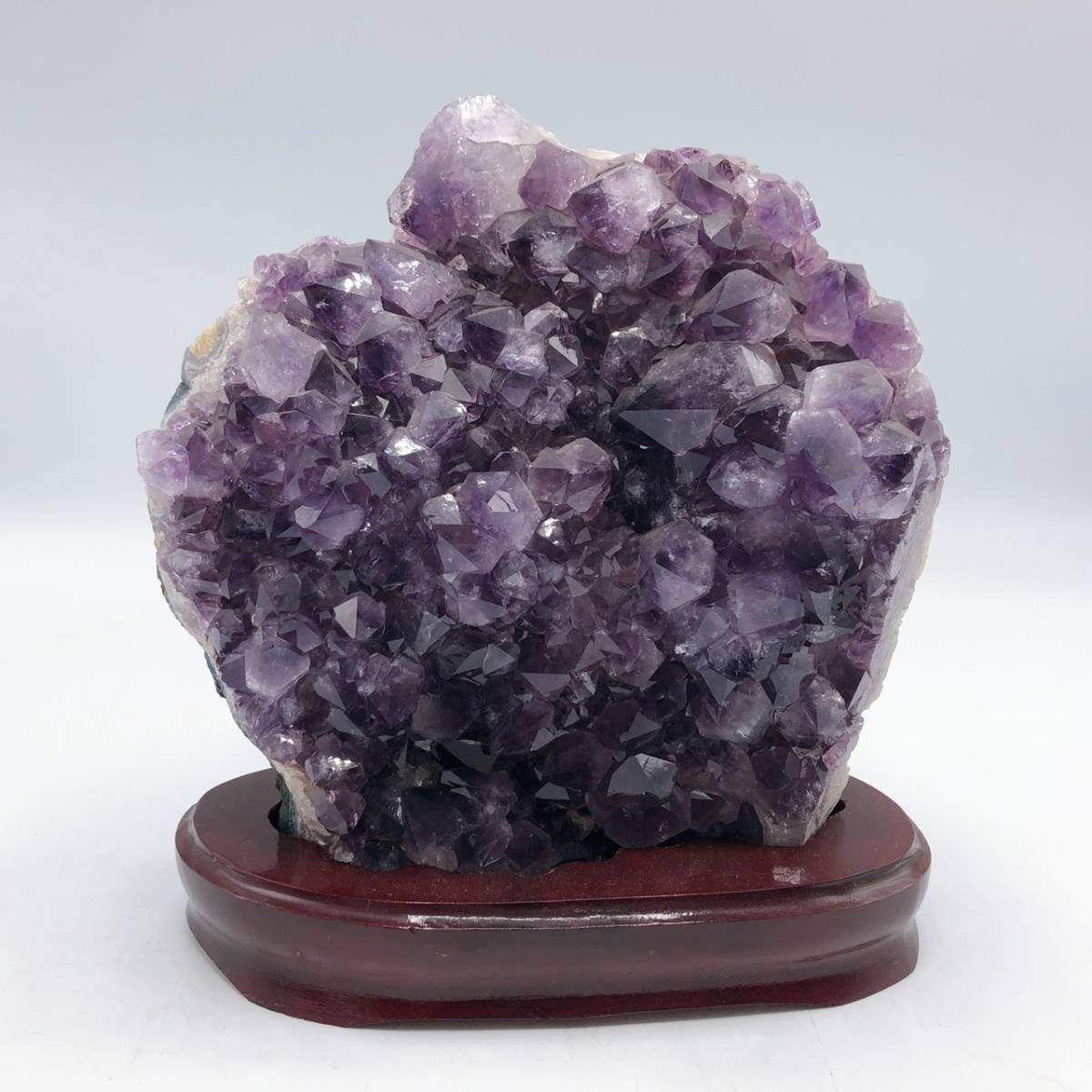 天然アメジスト 原石 紫水晶 重さ 約4kg 置物 1071ー1(原石)｜売買され  