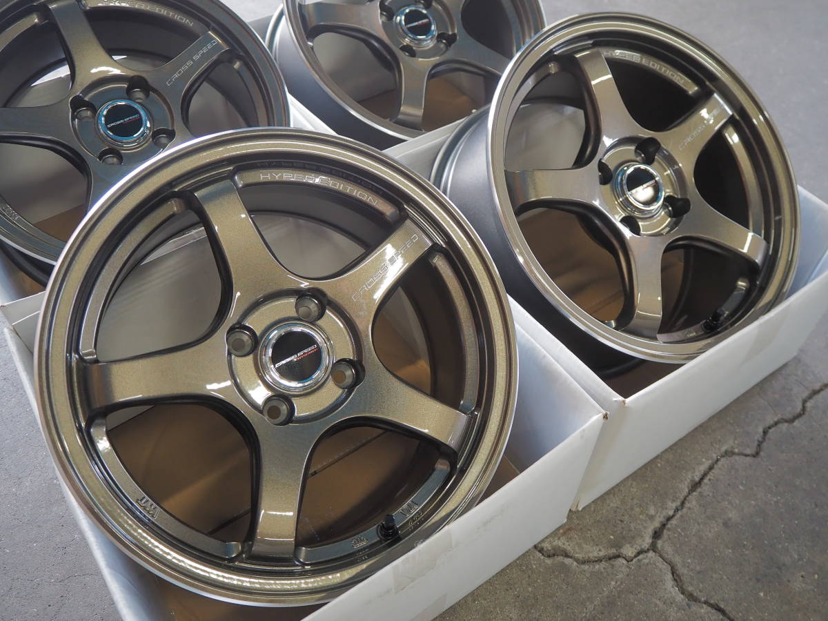 ☆軽量☆15inch 7J+28 4H100 新品 人気 逆ゾリ ホイール 1台分 クロス 