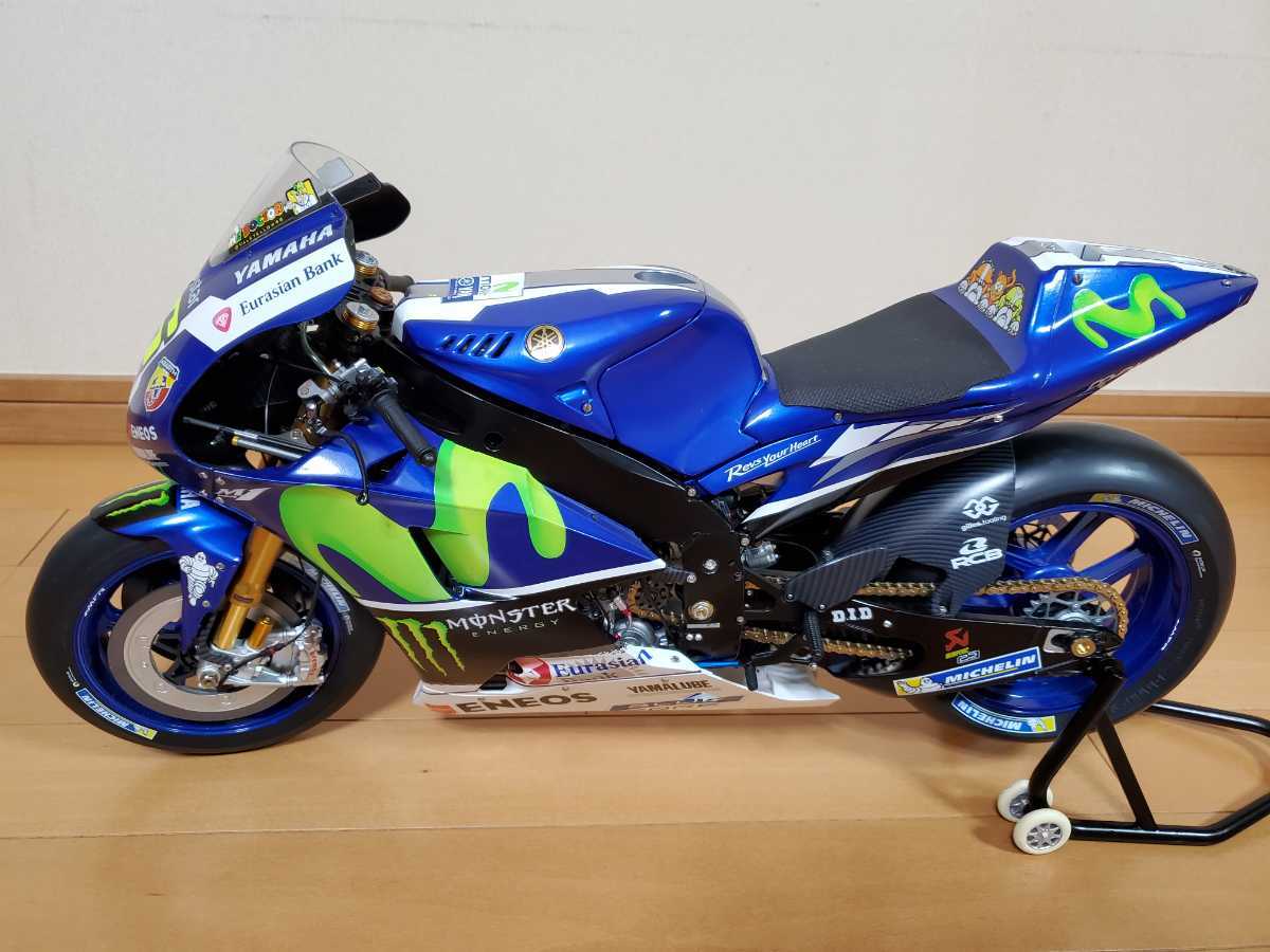 全長54cm 1/4デアゴスティーニ YAMAHA YZR-M1 バレンティーノ.ロッシ