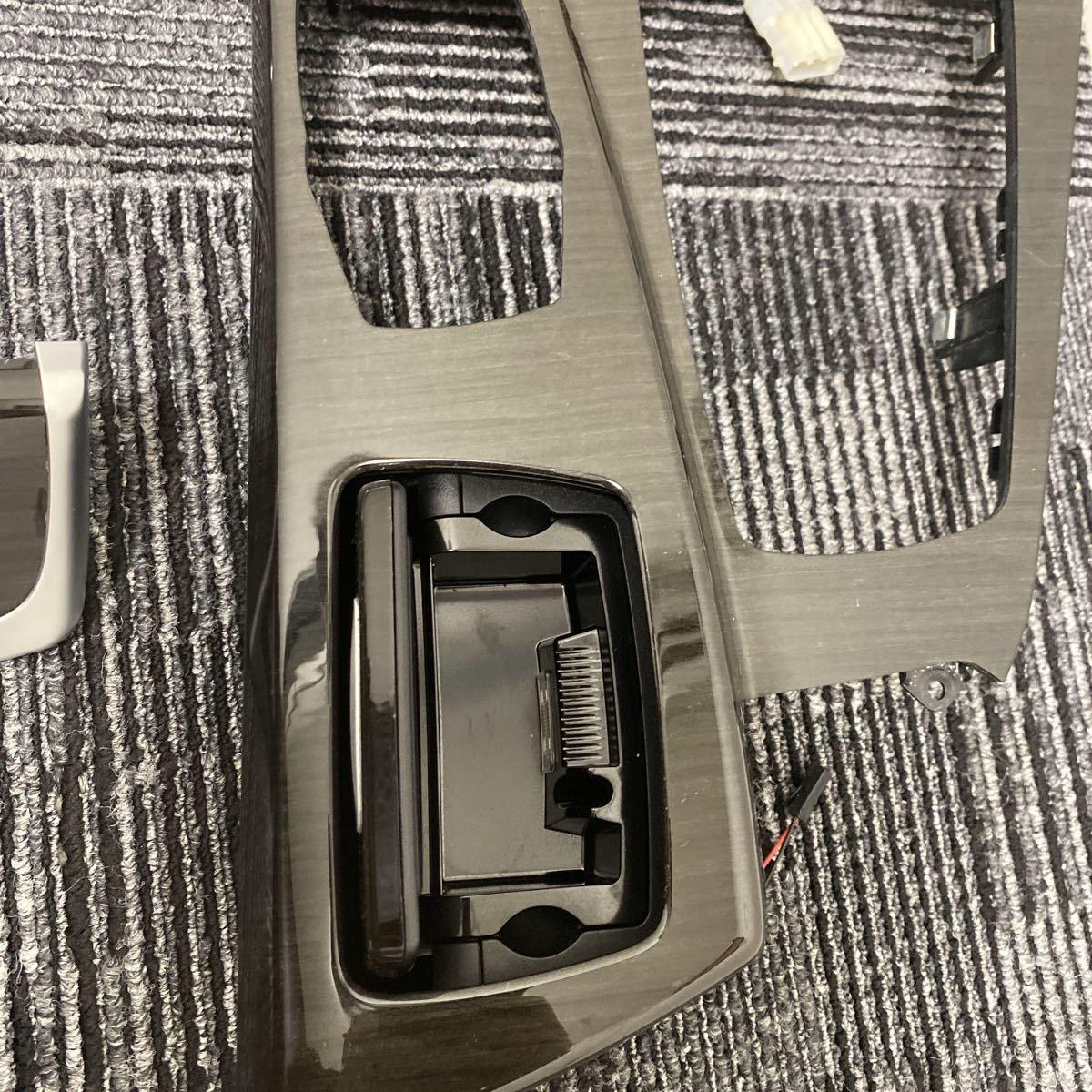 中古 BMW F10/F11 5シリーズ 純正 インテリアパネル 7点セット 右