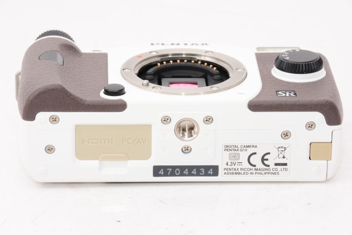 【特上級】シャッター数2566回！元箱、液晶フィルム、フィルター付　PENTAX(ペンタックス) Q10 ダブルズームキット 　＃h5677_5