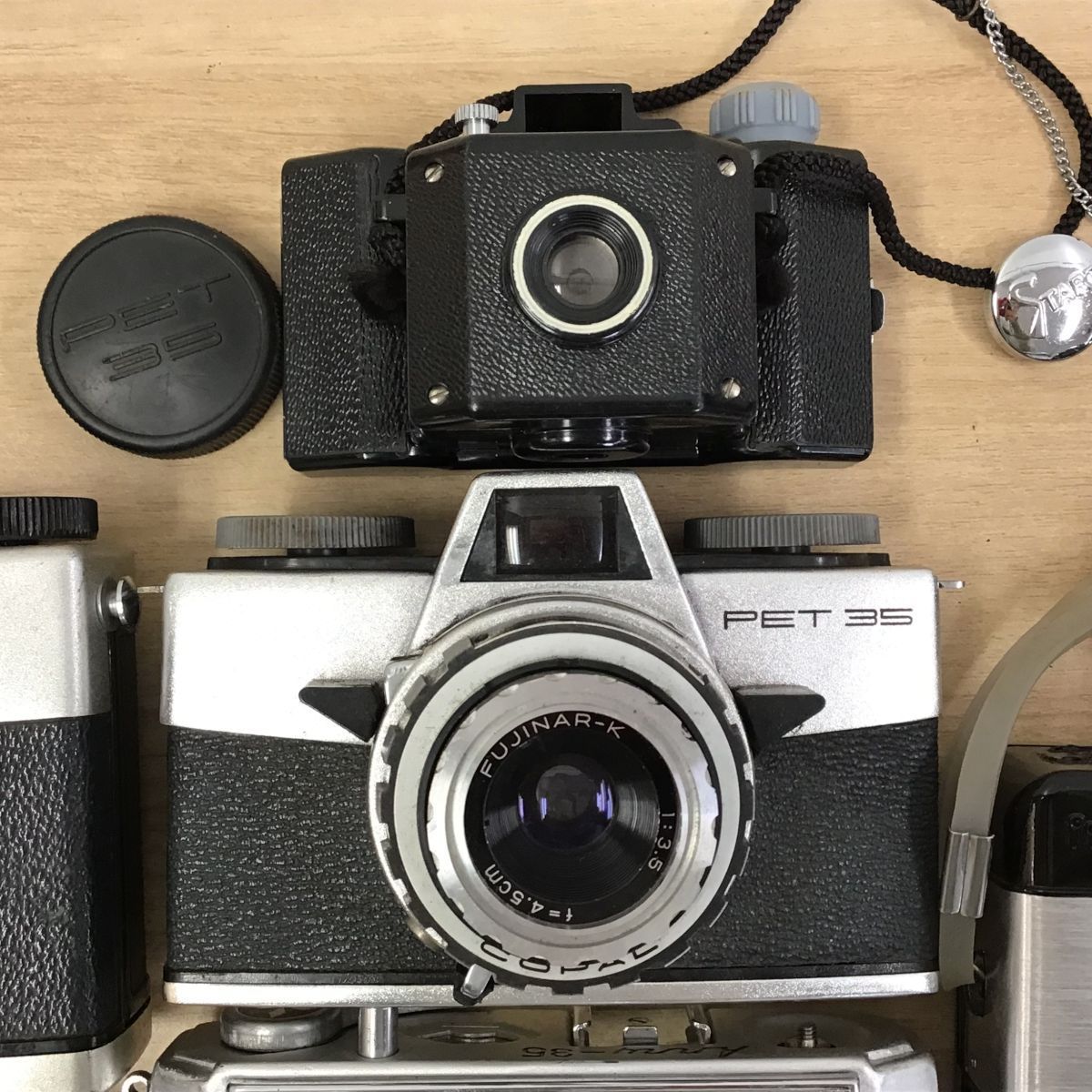 レトロ トイカメラ Fujipet Holga Meisupii Kodak Anny 他 コンパクト フィルム カメラ 21点セット まとめ ジャンク品 37tmc コンパクトカメラ 売買されたオークション情報 Yahooの商品情報をアーカイブ公開 オークファン Aucfan Com レトロ トイカメラ Fujipet Holga Meisupii Kodak Anny 他 コンパクト フィルム カメラ 21点セット まとめ ジャンク品 37tmc コンパクトカメラ 売買されたオークション情報 Yahooの商品情報をアーカイブ公開 オークファン Aucfan Com